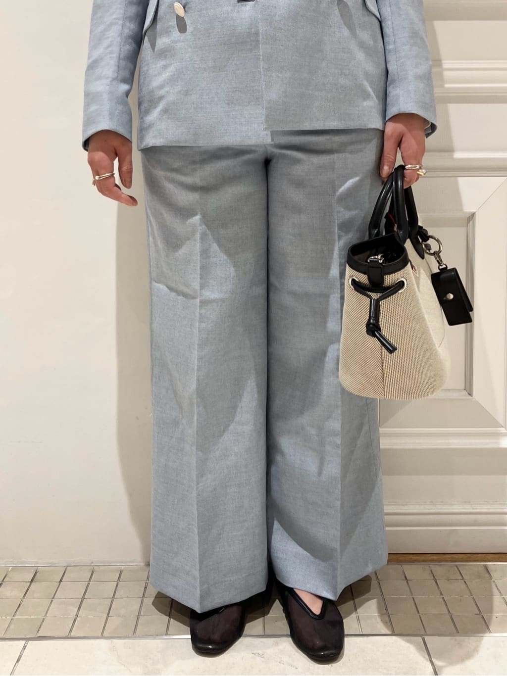 TAJIさんの「DRESSTERIOR｜【セットアップ可】リネンブレンドダブルブレストジャケット」を使ったコーディネート