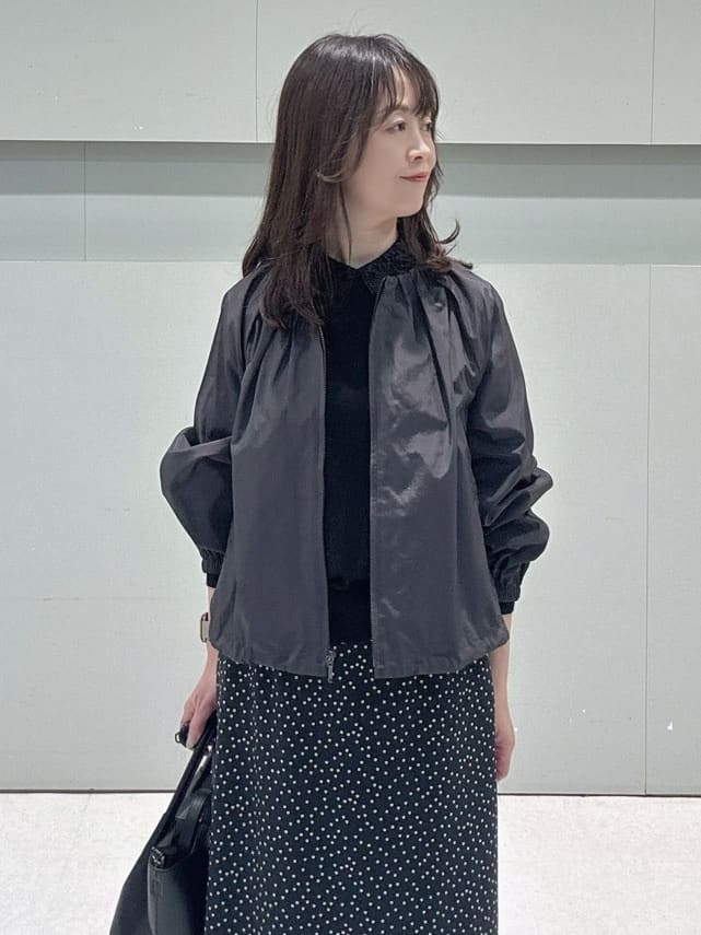 makiさんの「UNTITLED｜◆【セットアップ可/はっ水】シャイニータイプライターブルゾン」を使ったコーディネート