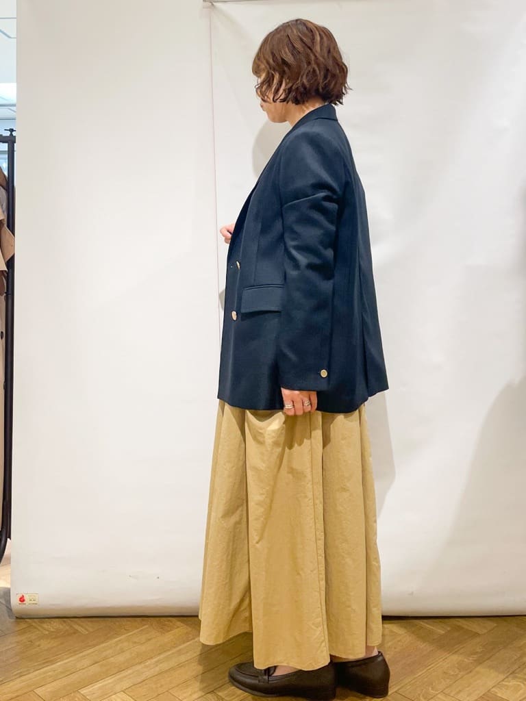 なかさんの「index｜金ボタン使いリラクシーニット【洗濯機OK】」を使ったコーディネート