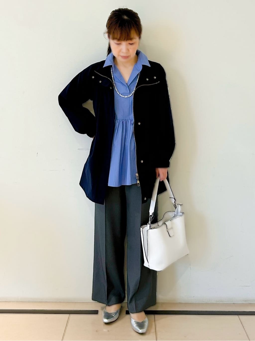 ひーさんの「Reflect｜【レイヤードにおすすめ◎】ペプラムデザインシャツ」を使ったコーディネート