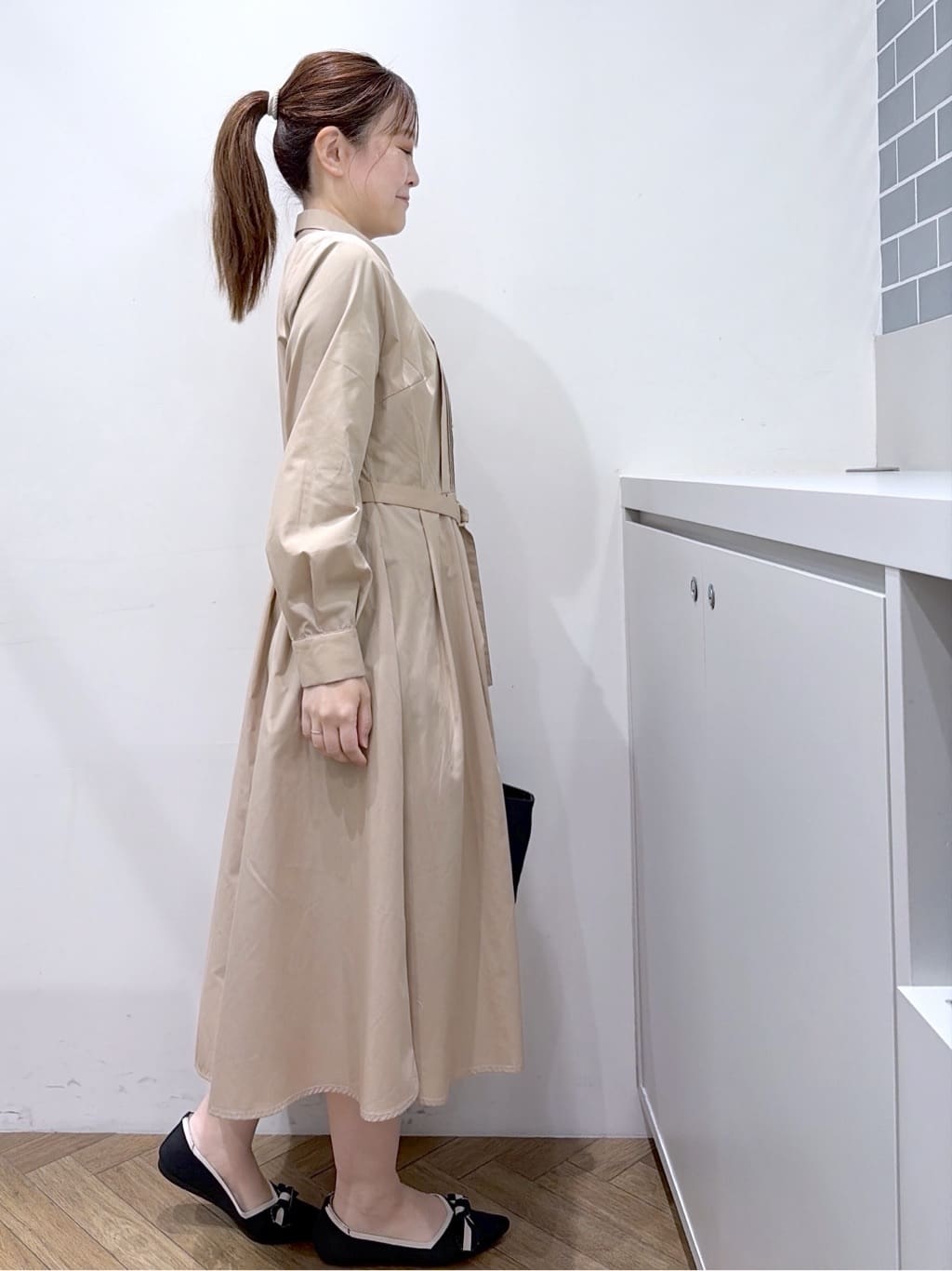 Junさんの「index｜撥水トレンチコート【洗濯機OK／花粉対応】《XS～3L》」を使ったコーディネート
