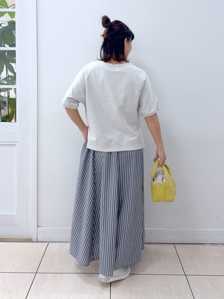 Osawaさんの「Dessin｜【洗える】ミニ裏毛刺繍ロゴプルオーバー」を使ったコーディネート