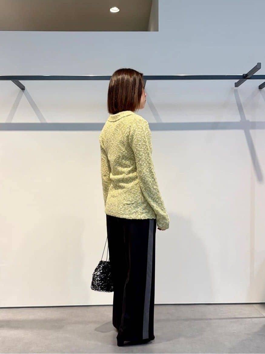 amiさんの「INDIVI｜ブークレポロニット」を使ったコーディネート