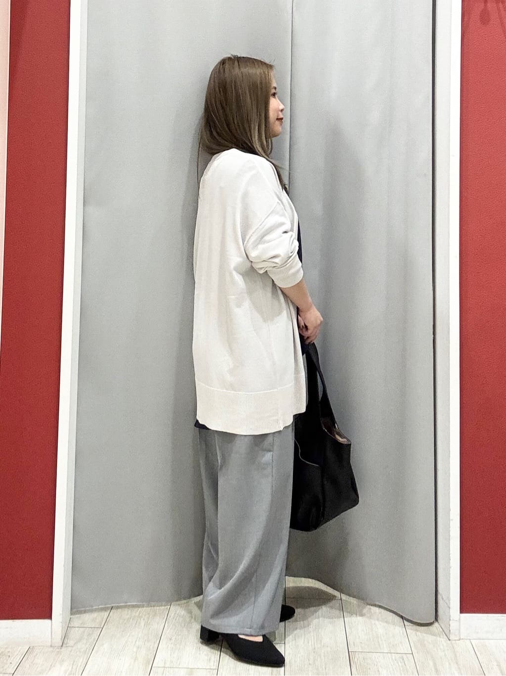 shioさんの「SHOO･LA･RUE｜前後ポケットバルーントートバッグ」を使ったコーディネート