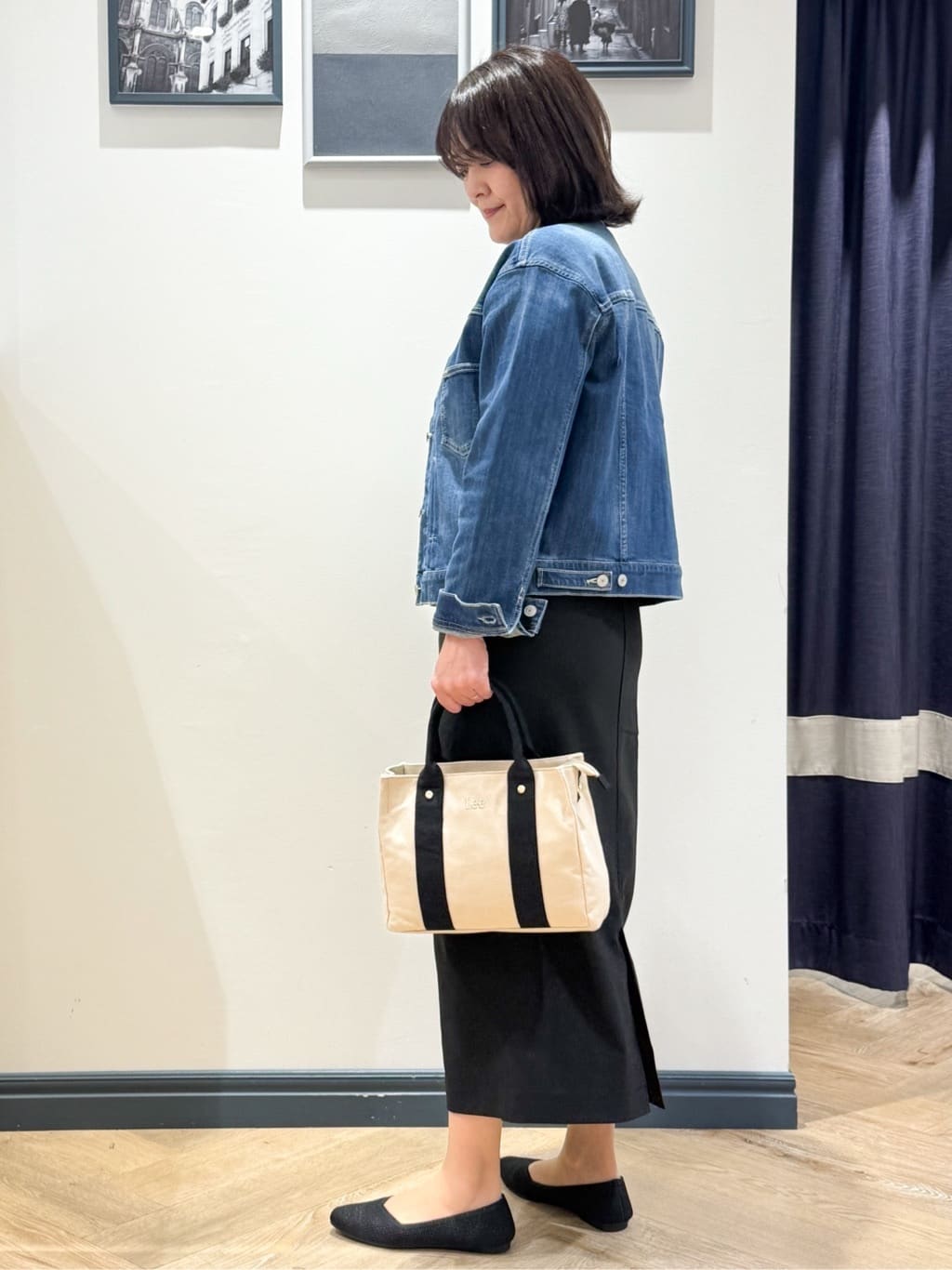Lilyさんの「grove｜【貴島明日香さん着用】ハイパーストレッチナロースカート」を使ったコーディネート