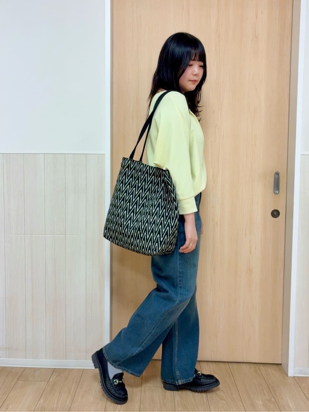 nanaseさんの「SHOO･LA･RUE｜メッシュローファー」を使ったコーディネート