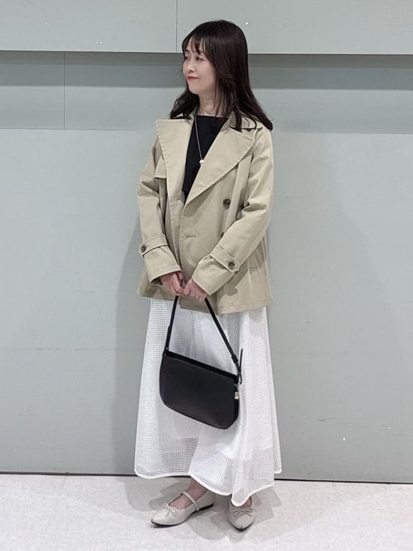makiさんの「UNTITLED｜【洗える/ストレッチ性/フェミニン】ケープデザインブラウス」を使ったコーディネート