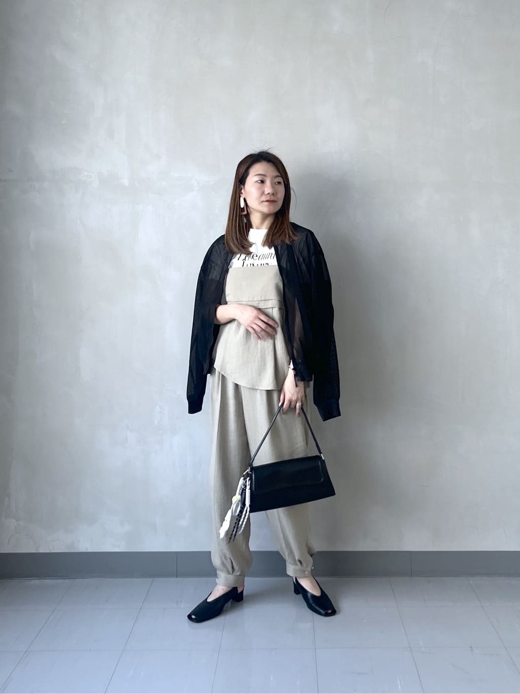takaさんの「INDIVI｜メッシュブルゾン」を使ったコーディネート