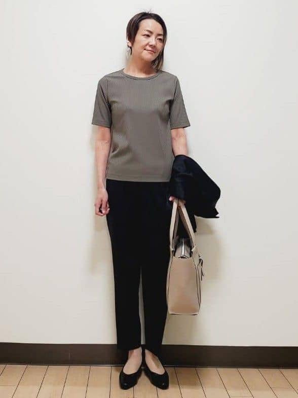 yuuさんの「Reflect｜【インナーにおすすめ◎】クルーネックストレッチリブトップス」を使ったコーディネート