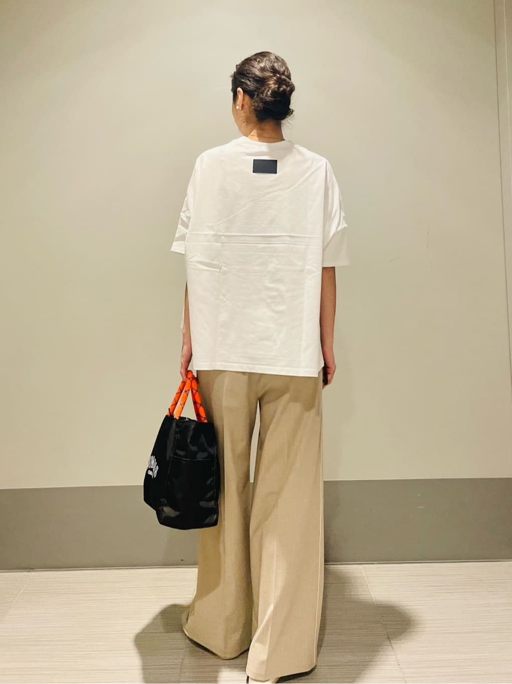 Annさんの「DRESSTERIOR｜【ウォッシャブル/撥水素材】撥水ツイル マウンテンパーカー」を使ったコーディネート