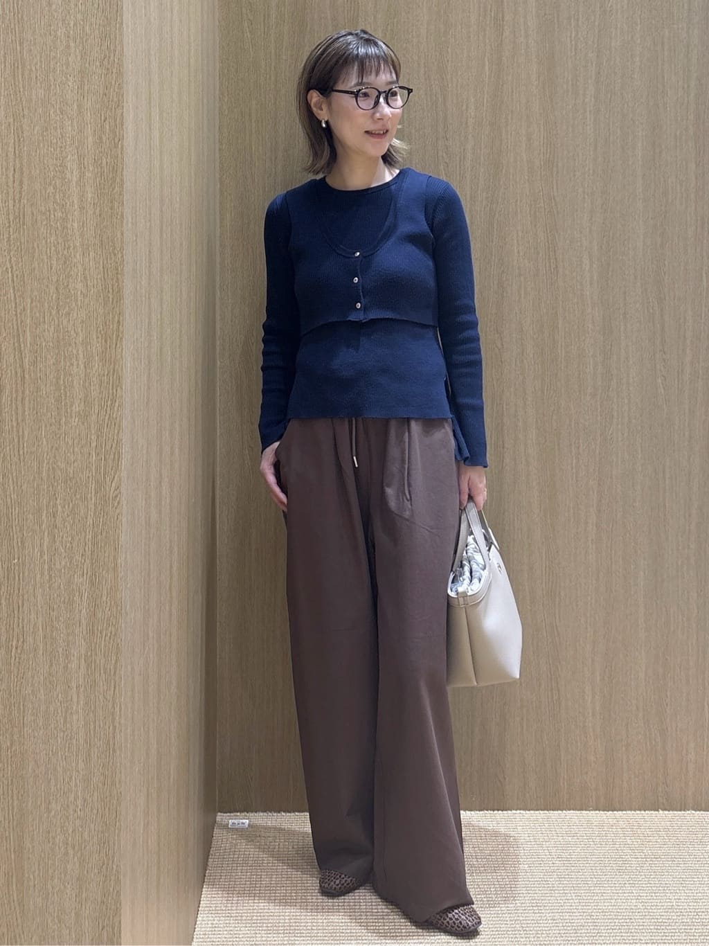 たけねぇさんの「OPAQUE.CLIP｜《ツインセット》ビスチェベスト&times;リブニット【洗濯機OK】」を使ったコーディネート