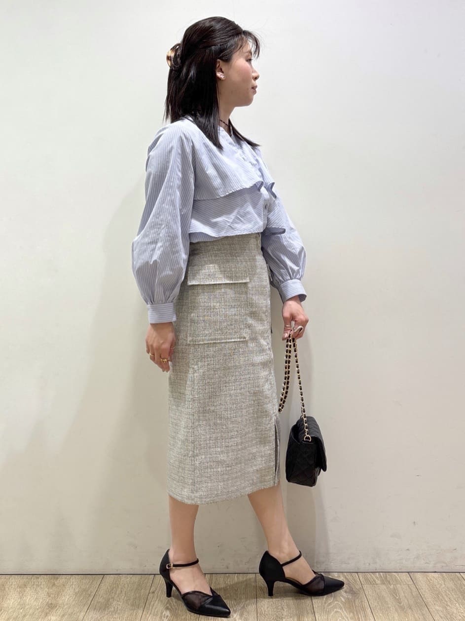 mameさんの「index｜フリルキーネックシャツ【洗濯機OK／イージーアイロン／防シワ】《XS～LL／7col》」を使ったコーディネート