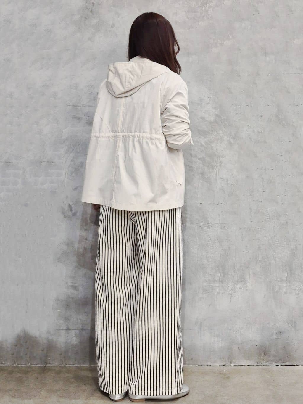 ひさえさんの「THE SHOP TK｜【ウエスト調節可能ですっきり見え】フーデットブルゾン/洗える」を使ったコーディネート