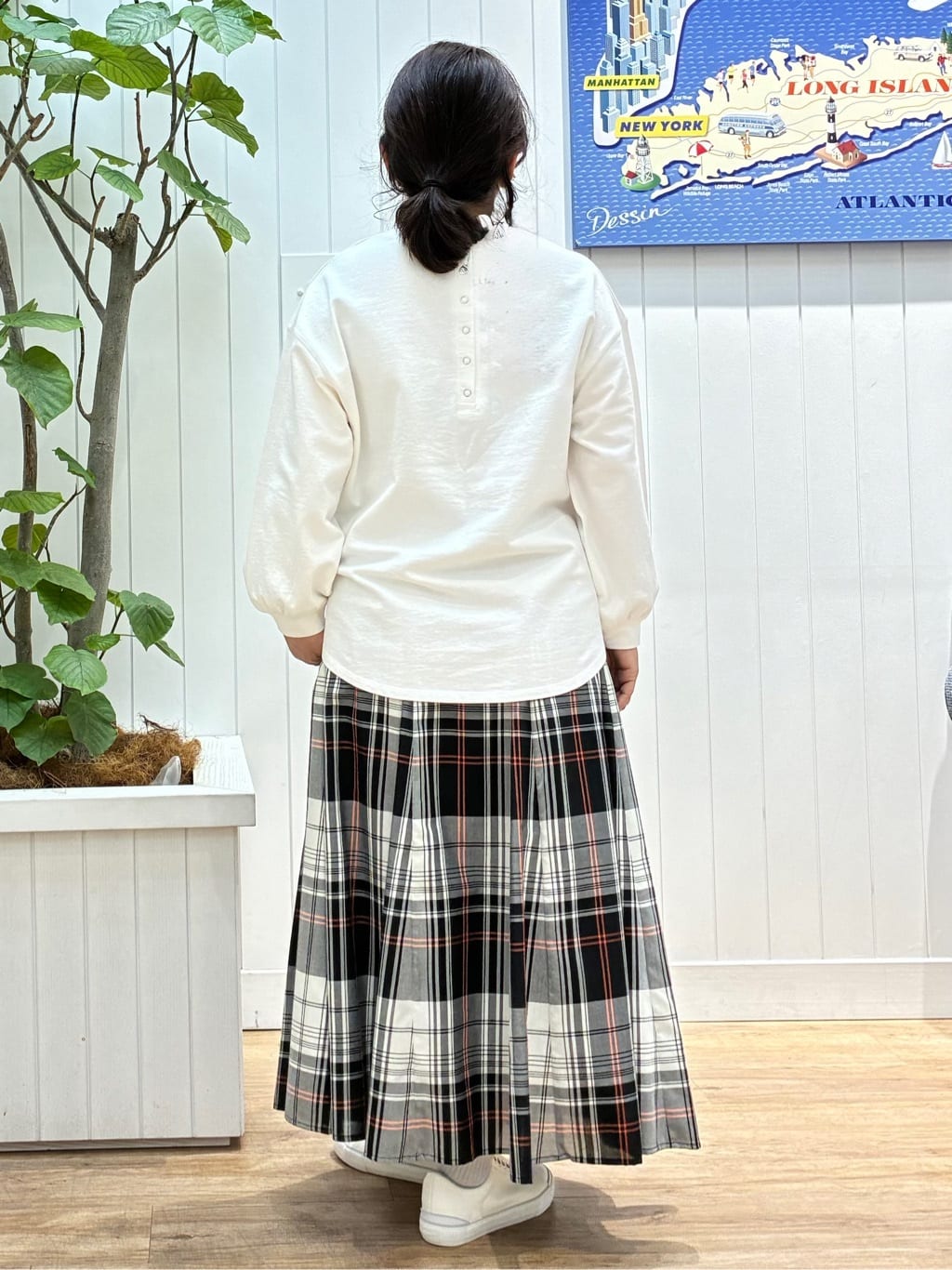 msatoさんの「Dessin｜【360度可愛い】バックヘンリーカットソー5分袖」を使ったコーディネート