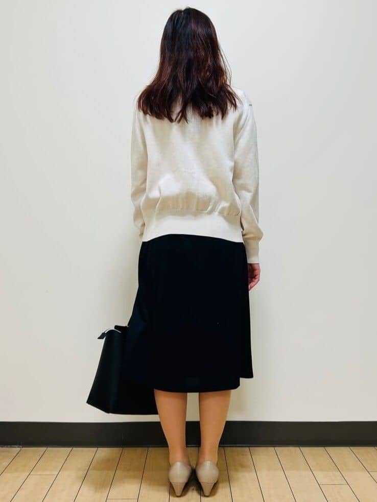 miiiさんの「Reflect｜【アンサンブル可】バイカラーカーディガン」を使ったコーディネート