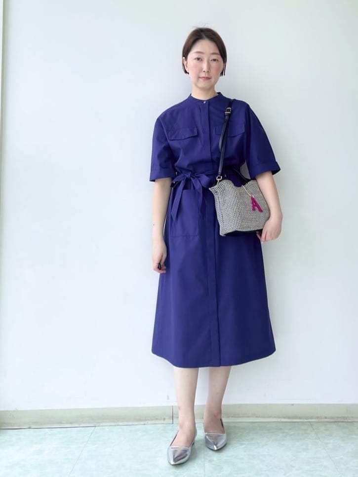 aliceさんの「UNTITLED｜◆【洗える/前開きボタン】シャンブレーシャツワンピース」を使ったコーディネート