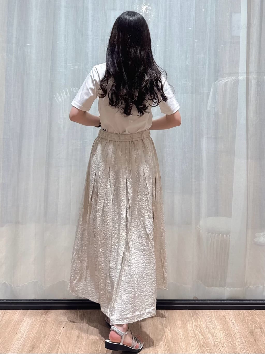 ぞうげさんの「OPAQUE.CLIP｜オーガニックコットン混ベーシックTシャツ【洗濯機OK】《SS～LL》」を使ったコーディネート