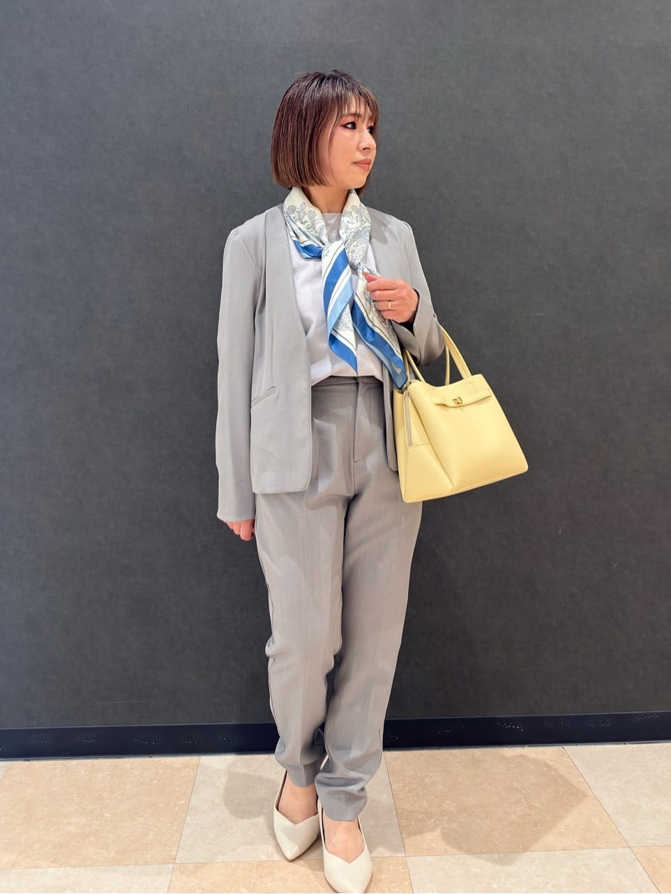 Megさんの「SHOO･LA･RUE｜【洗濯機可/UV/SS-3L】すっきり好印象 ノーカラージャケット」を使ったコーディネート