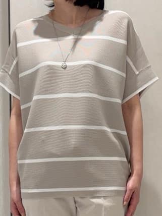わたなべさんの「UNTITLED｜【11色展開/体型カバー】前後2WAYフレンチスリーブニット」を使ったコーディネート