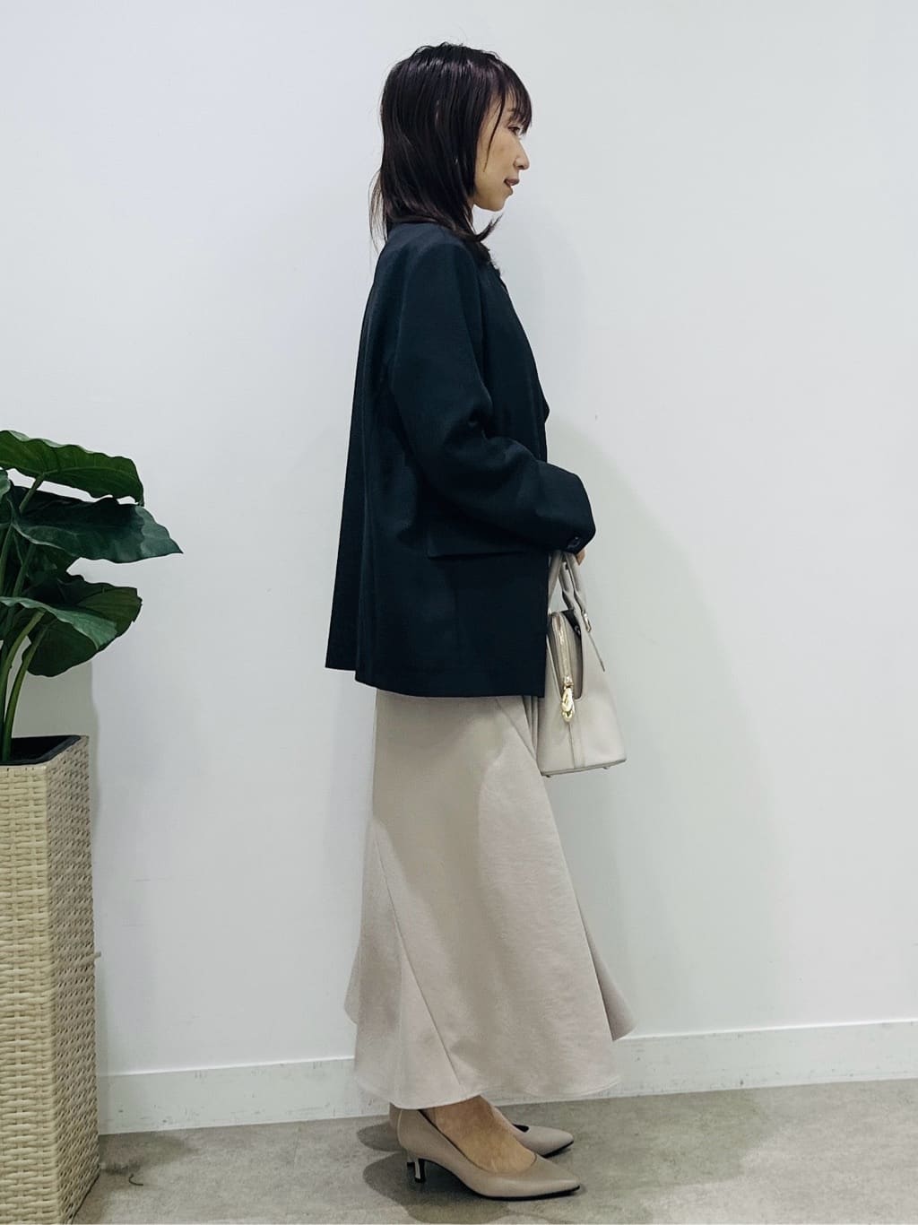 Miwaさんの「UNTITLED｜◆【さらりと快適/セットアップ可/UV/接触冷感】スラブカラーレスジャケット」を使ったコーディネート