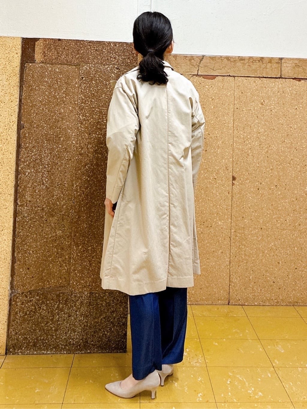 hattoriさんの「INDIVI｜【洗える／UVケア／SETUP可能】デニムライク ランタン袖ブラウス」を使ったコーディネート
