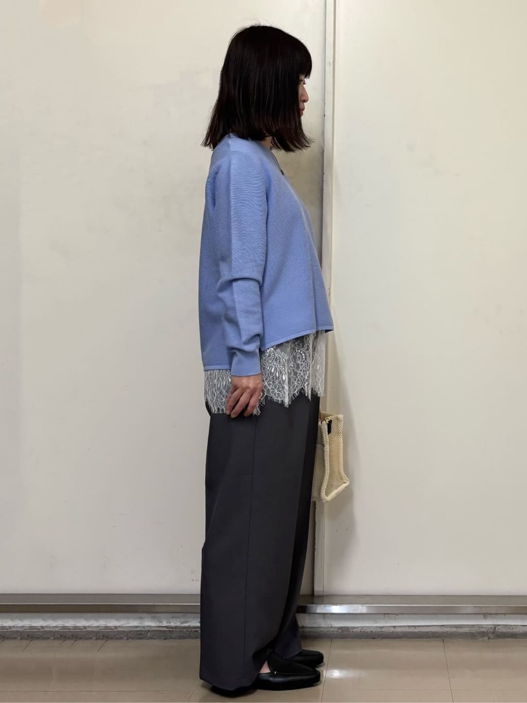 やまさんの「OPAQUE.CLIP｜スクエアトゥカシメローファー」を使ったコーディネート