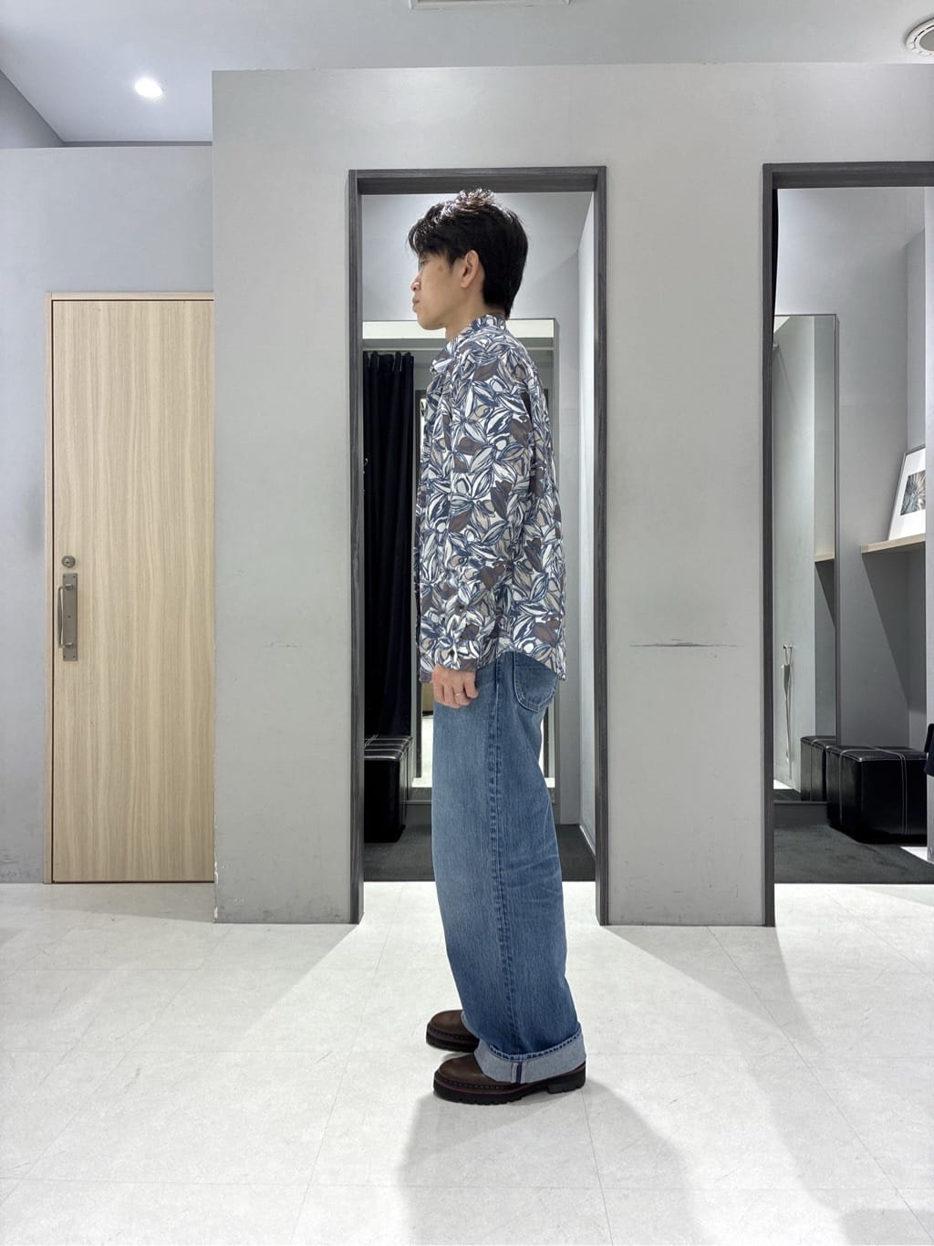 わいずみさんの「TAKEO KIKUCHI｜カカオ柄プリントシャツ」を使ったコーディネート