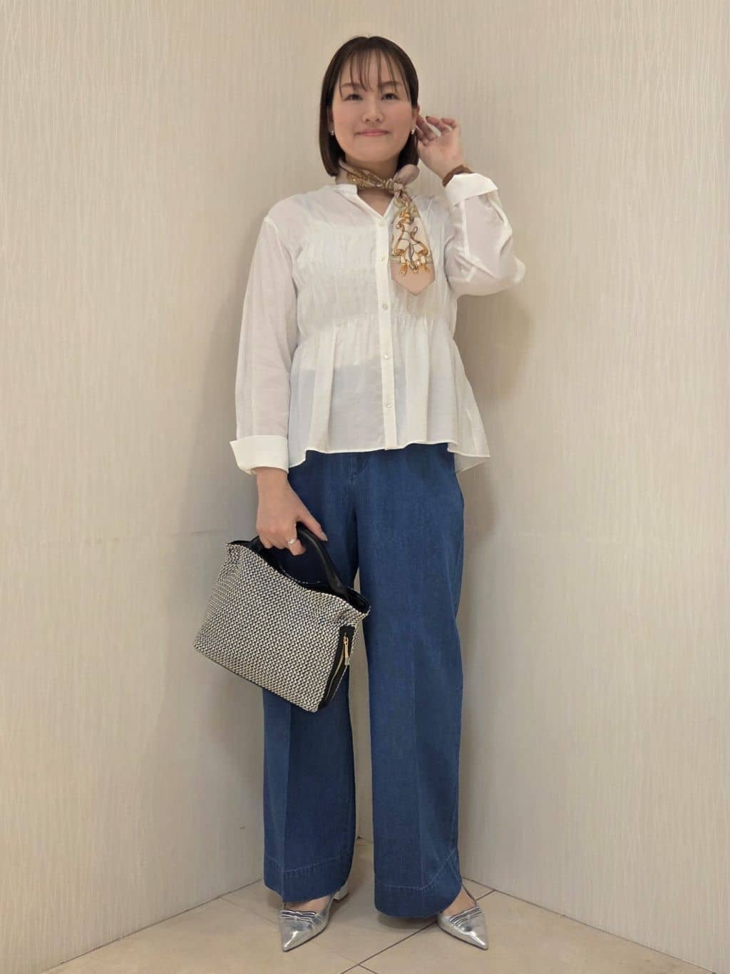 naokoさんの「UNTITLED｜◆【セットアップ可/はっ水】シャイニータイプライターブルゾン」を使ったコーディネート