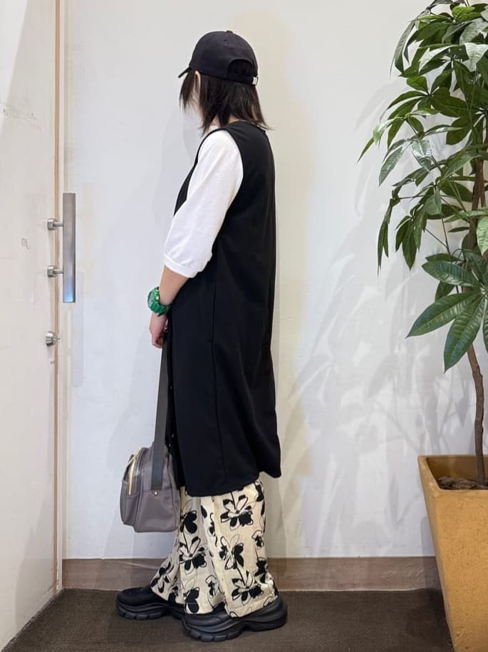 misakiさんの「SHOO･LA･RUE｜メリージェ―ンスニーカー」を使ったコーディネート