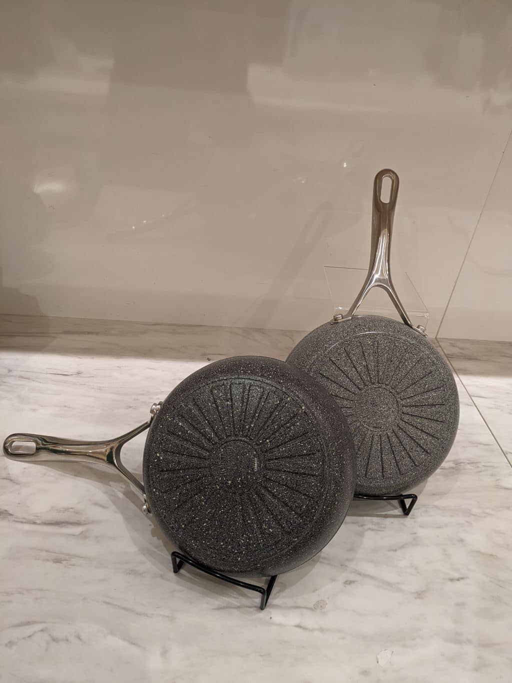minoriさんの「212 KITCHEN STORE｜サリーナ セラミックフライパン 20センチ ＜BALLARINI バッラリーニ＞」を使ったコーディネート
