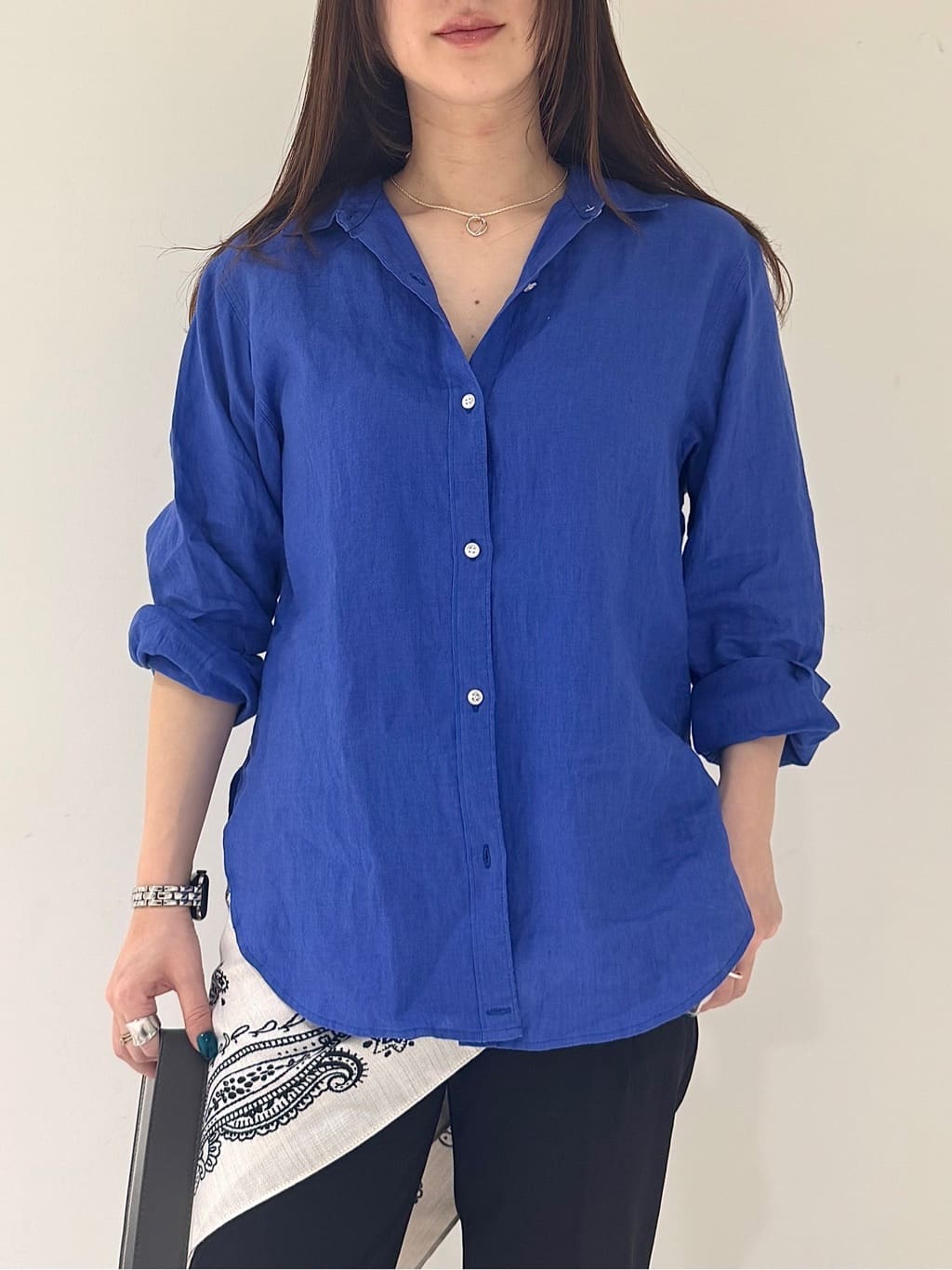 そんさんの「INDIVI｜【接触冷感／2WAY】カシュクールリネンシャツ」を使ったコーディネート