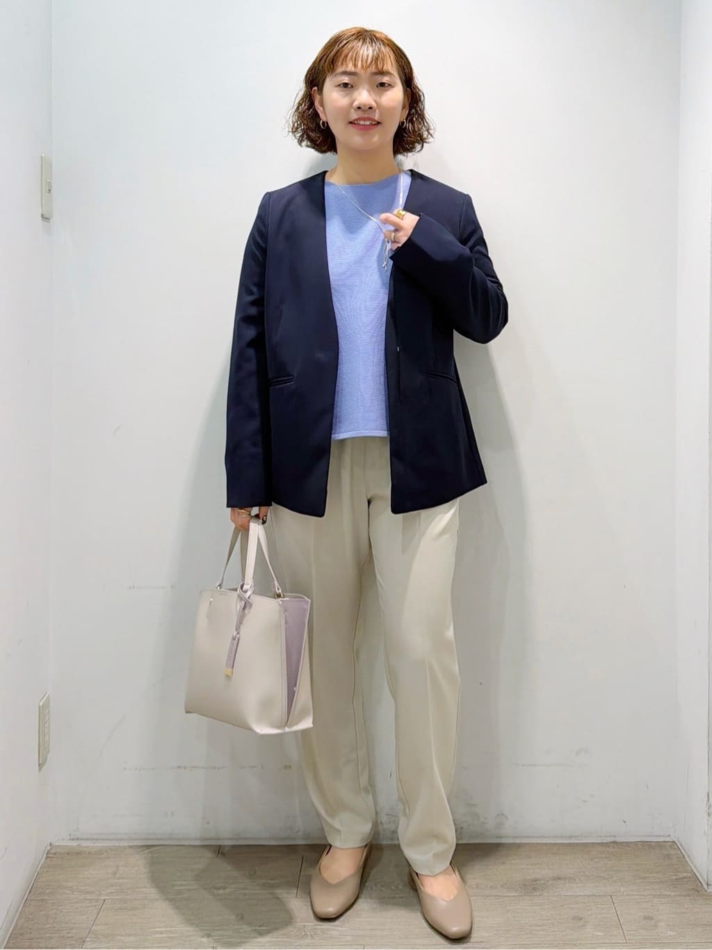 sumicaさんの「OPAQUE.CLIP｜《通勤／セットアップ対応》 Vネックジャケット／ダブルクロス【洗濯機OK】」を使ったコーディネート