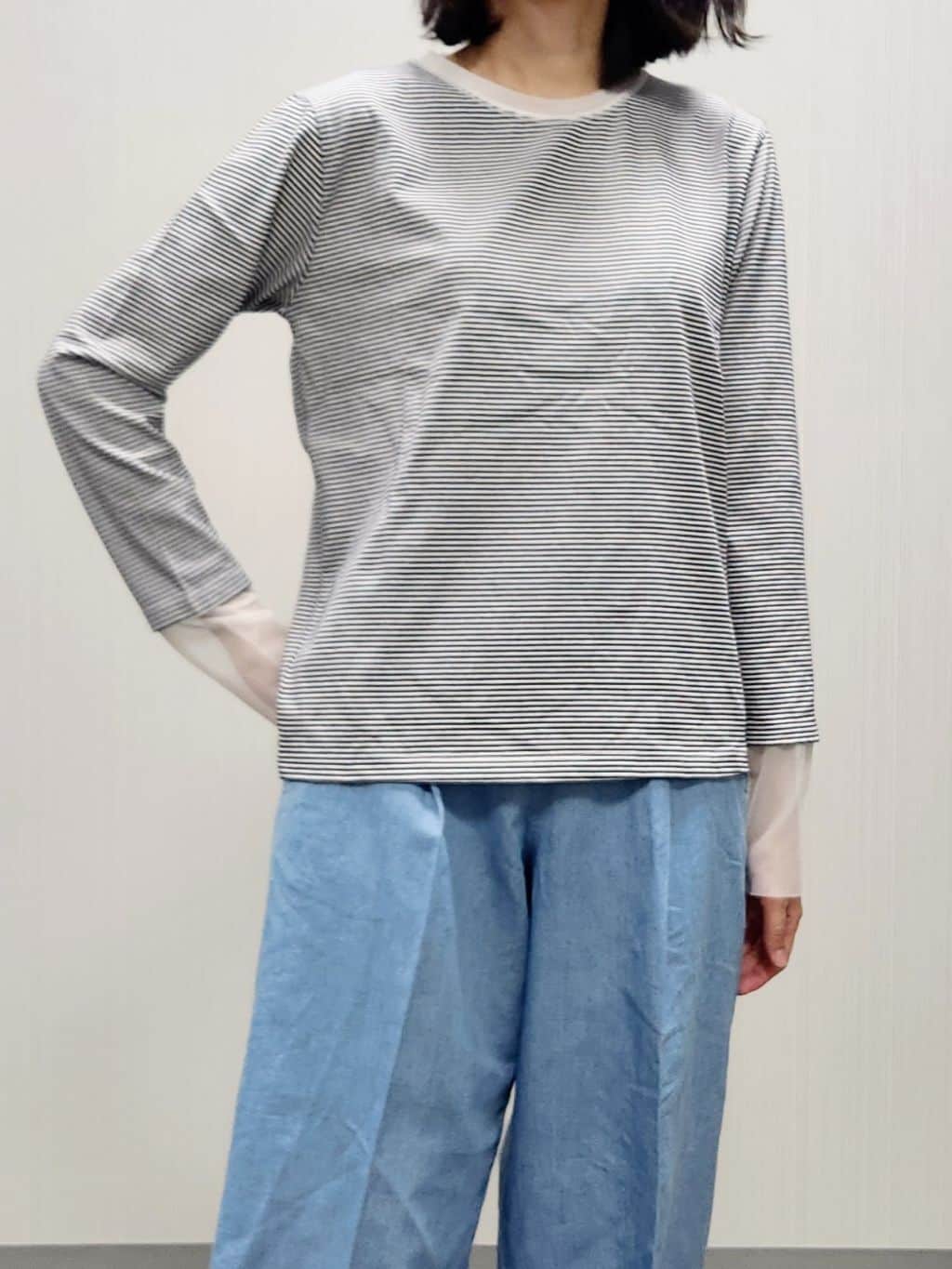 naraさんの「Dessin｜【洗える】コットンVネックニット」を使ったコーディネート