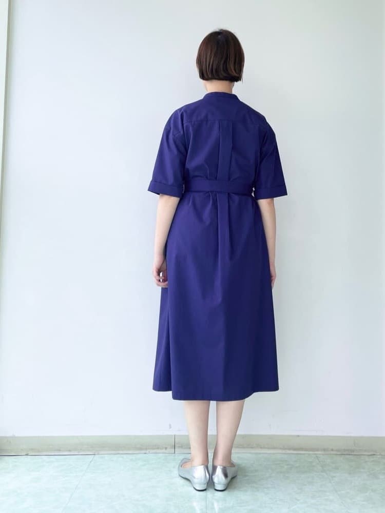 aliceさんの「UNTITLED｜◆【洗える/前開きボタン】シャンブレーシャツワンピース」を使ったコーディネート