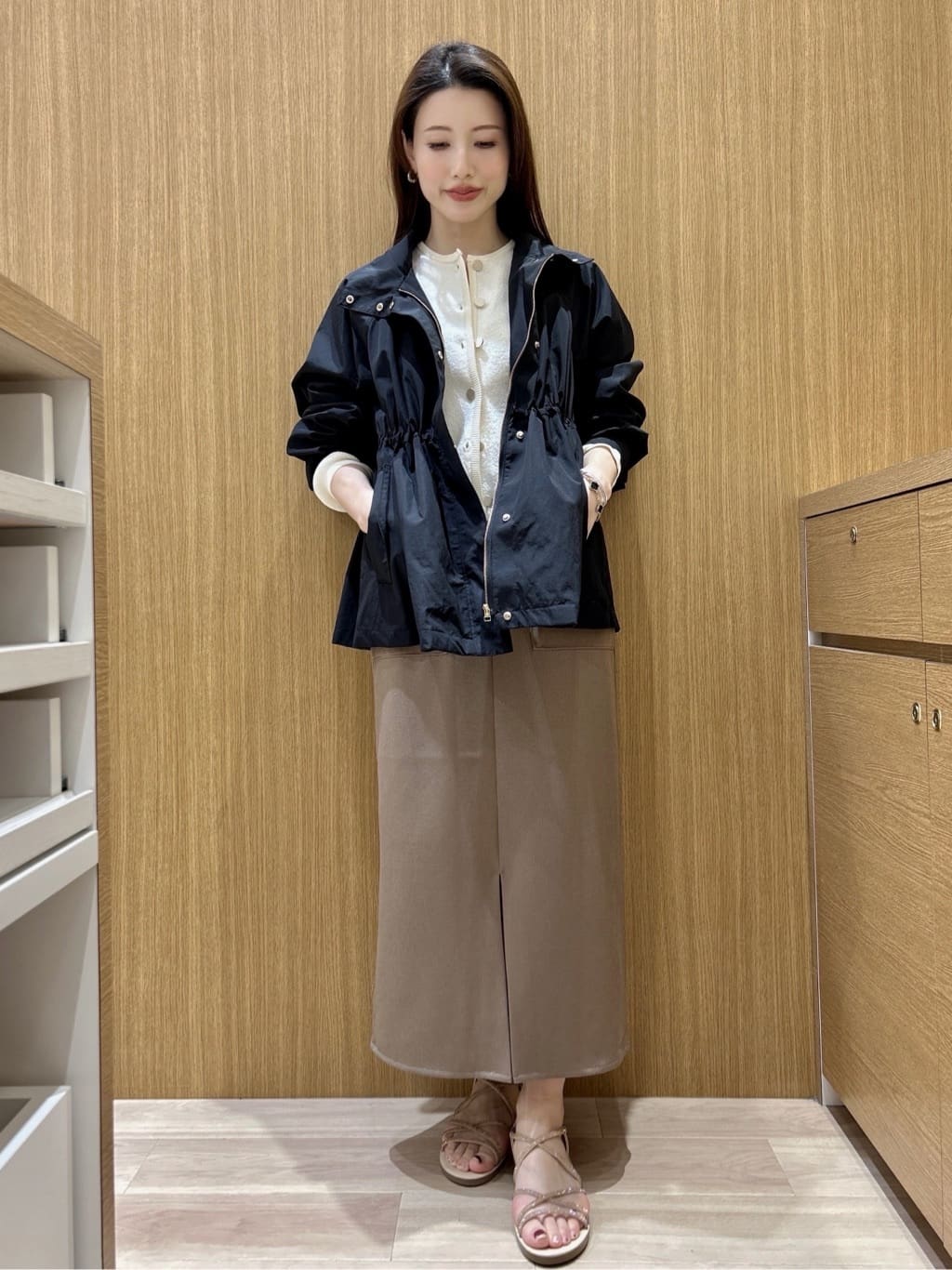maiさんの「OPAQUE.CLIP｜撥水スタンドZIPブルゾン【洗濯機OK／UVケア／花粉対応】」を使ったコーディネート