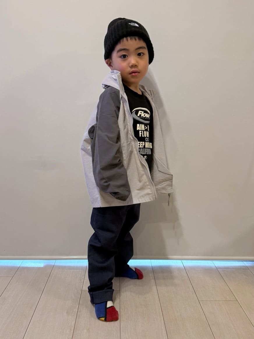 chさんの「THE SHOP TK｜【110－160】配色ナイロンブルゾン」を使ったコーディネート