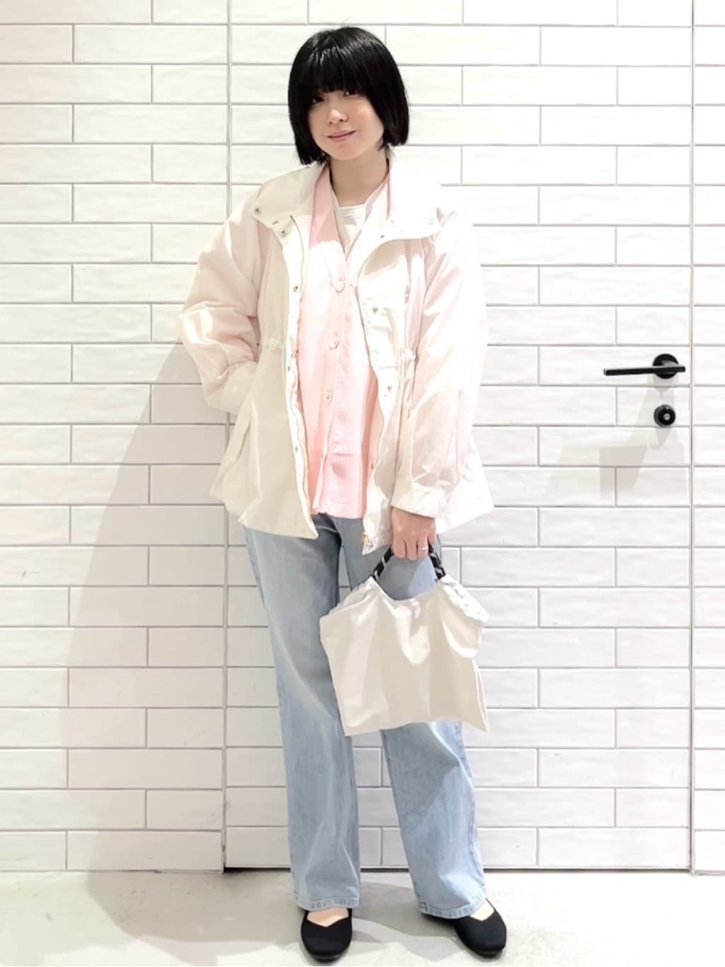 しおりさんの「OPAQUE.CLIP｜撥水スタンドZIPブルゾン【洗濯機OK／UVケア／花粉対応】」を使ったコーディネート