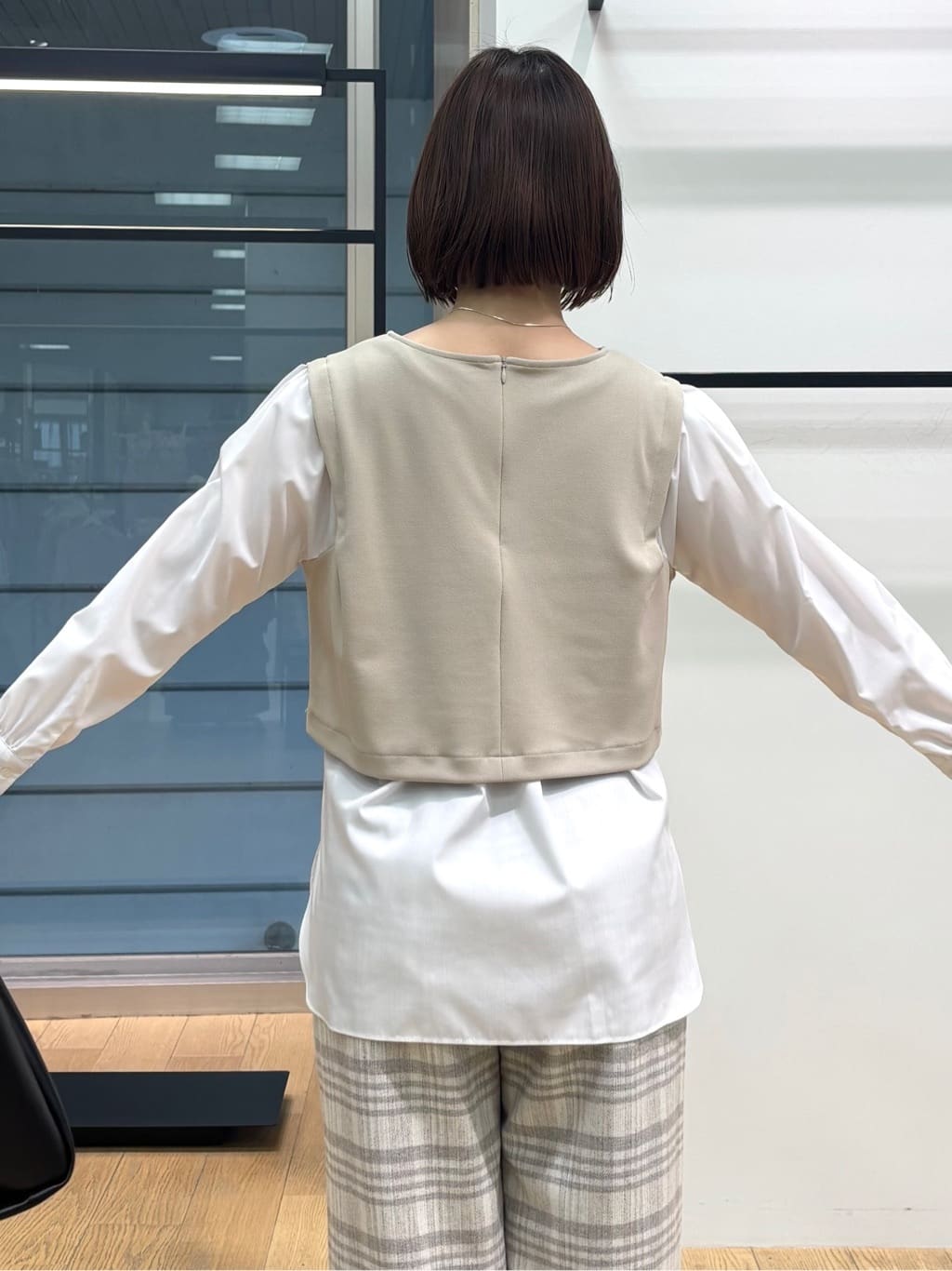 asamiさんの「INDIVI｜【洗える／UVケア】レイヤード風デザイントップス」を使ったコーディネート