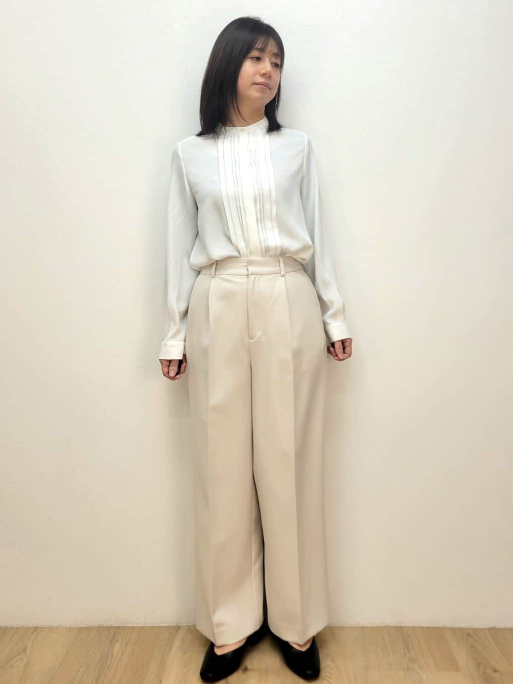 LISAさんの「OPAQUE.CLIP｜金ボタンダブルブレストテーラードジャケット／セットアップ対応【洗える】」を使ったコーディネート