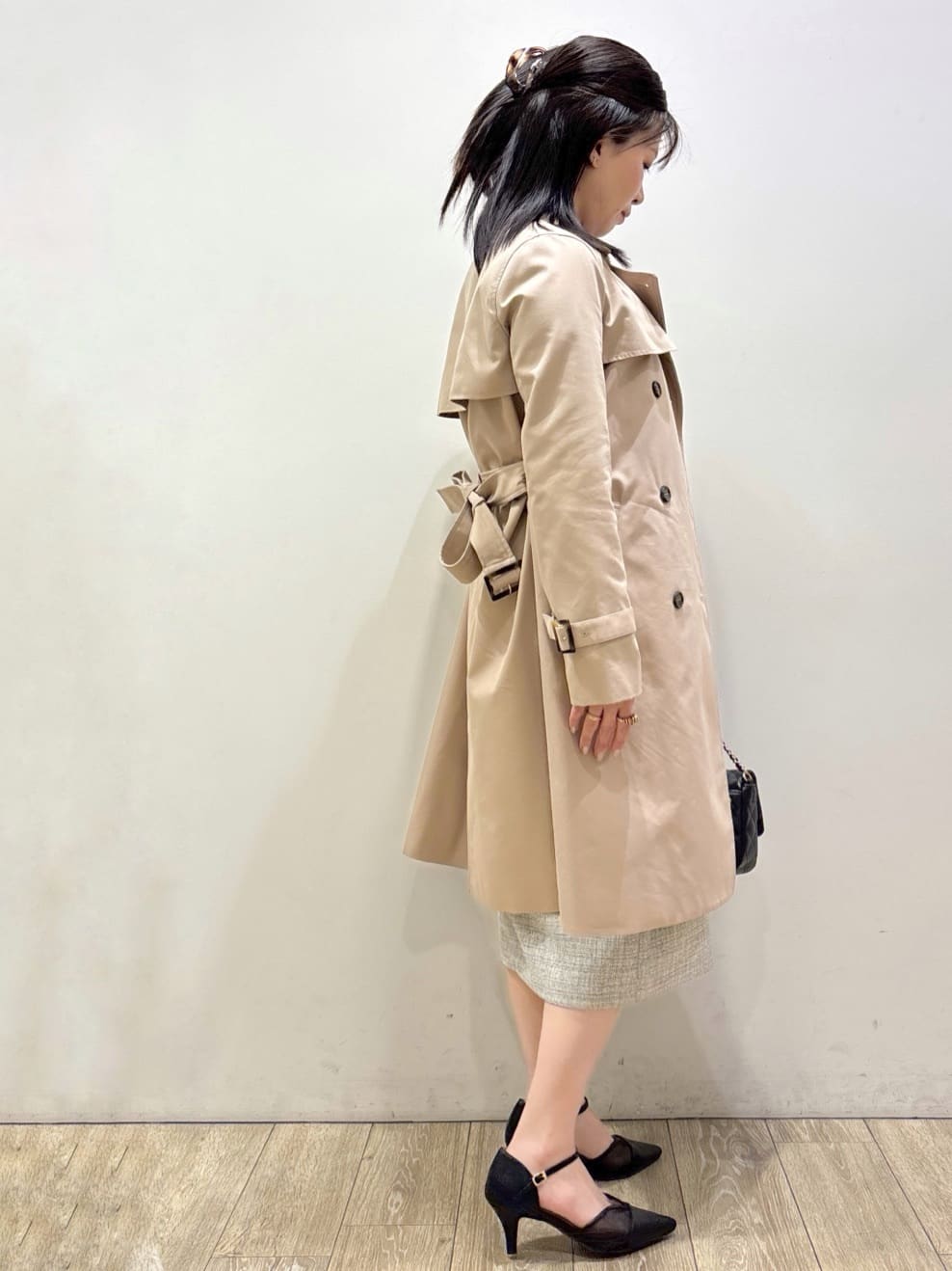 mameさんの「index｜撥水トレンチコート【洗濯機OK／花粉対応】《XS～3L》」を使ったコーディネート