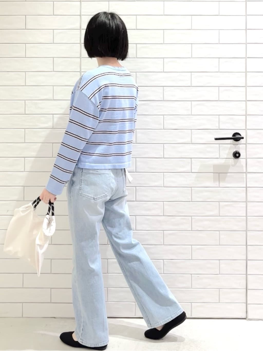 しおりさんの「OPAQUE.CLIP｜マルチボーダーニット【洗濯機OK】」を使ったコーディネート