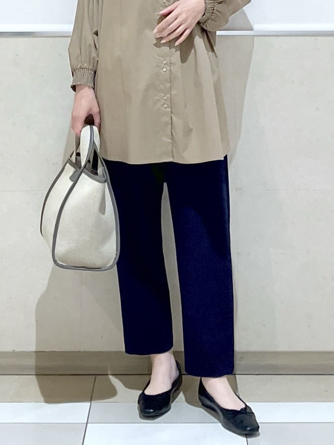 eriko さんの「Dessin｜【洗える】シャーリングネックチュニックシャツ」を使ったコーディネート
