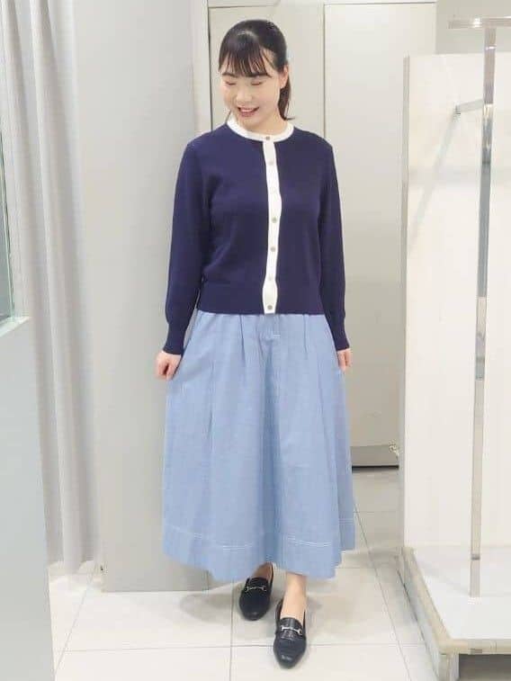 AZUSAさんの「Reflect｜【アンサンブル可】バイカラーカーディガン」を使ったコーディネート