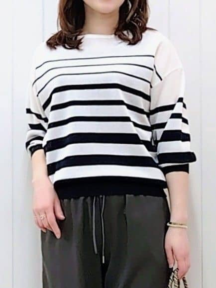 itoさんの「Dessin｜【2WAY/軽量】コードハンドルミニトート」を使ったコーディネート