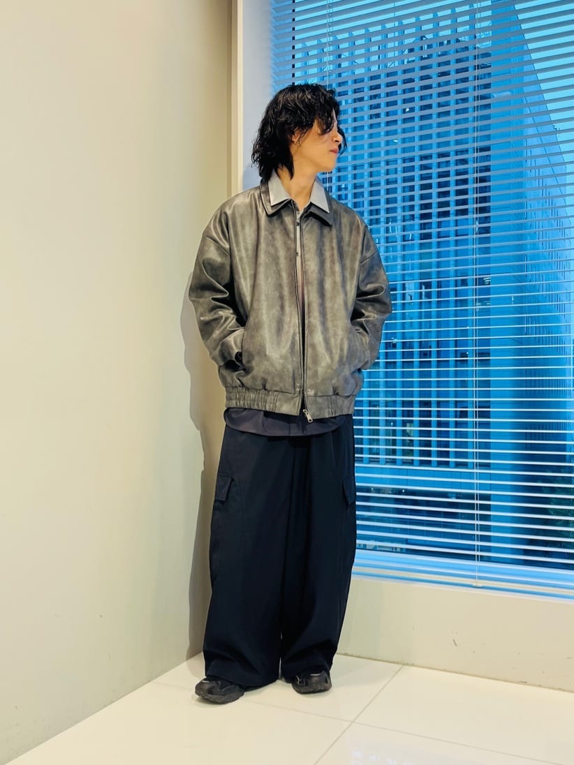 ワッキーさんの「tk.TAKEO KIKUCHI｜カッティングカーゴパンツ」を使ったコーディネート