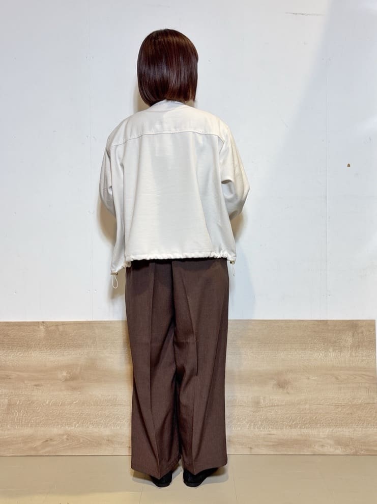 るねさんの「SHOO･LA･RUE｜【高レビュー/洗濯機可/S-LL】さらっと着られる 8分袖Ⅴネックニット」を使ったコーディネート