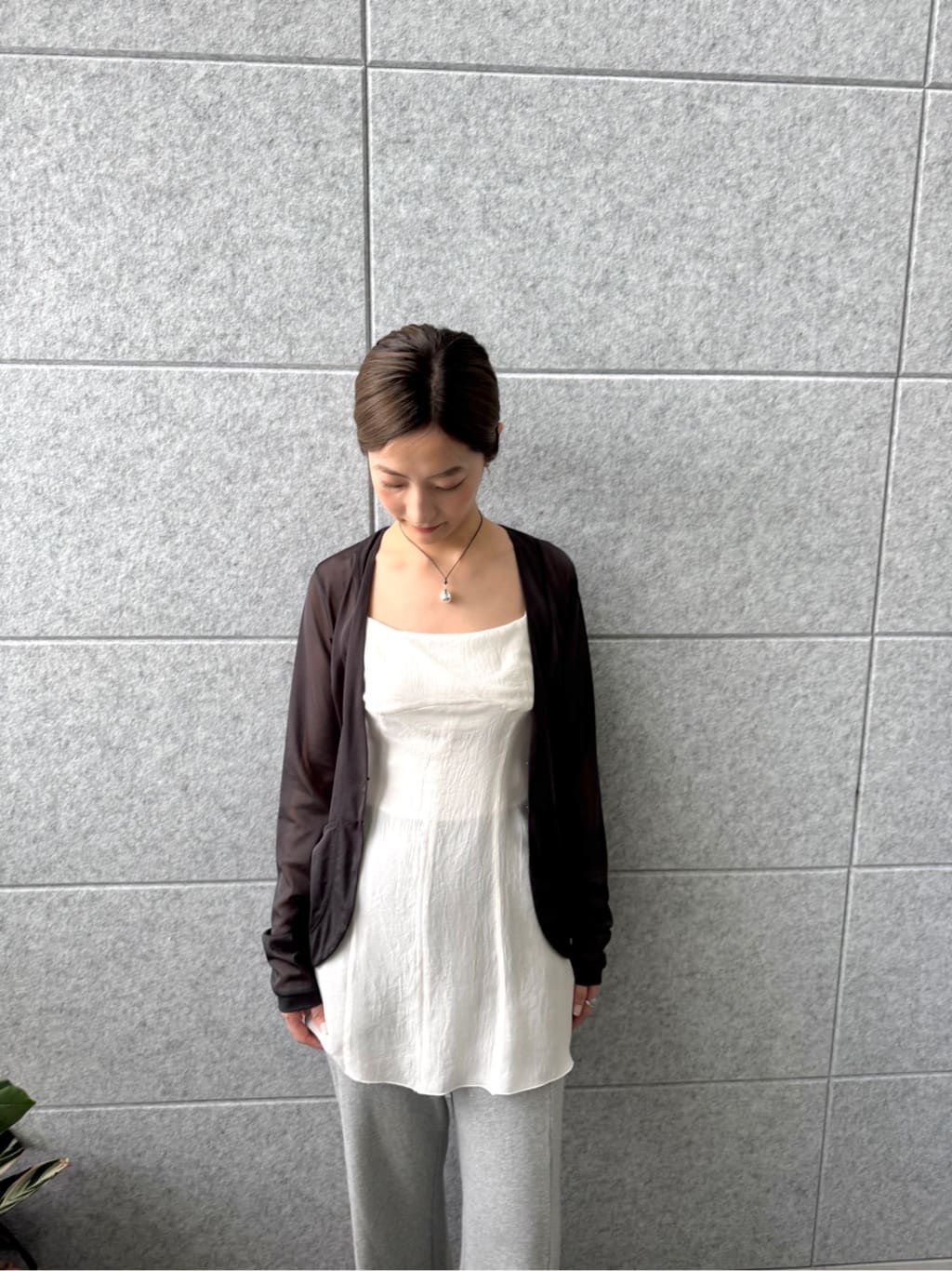 uchi__yamaさんの「CODE A｜sheer jersey cardigan」を使ったコーディネート