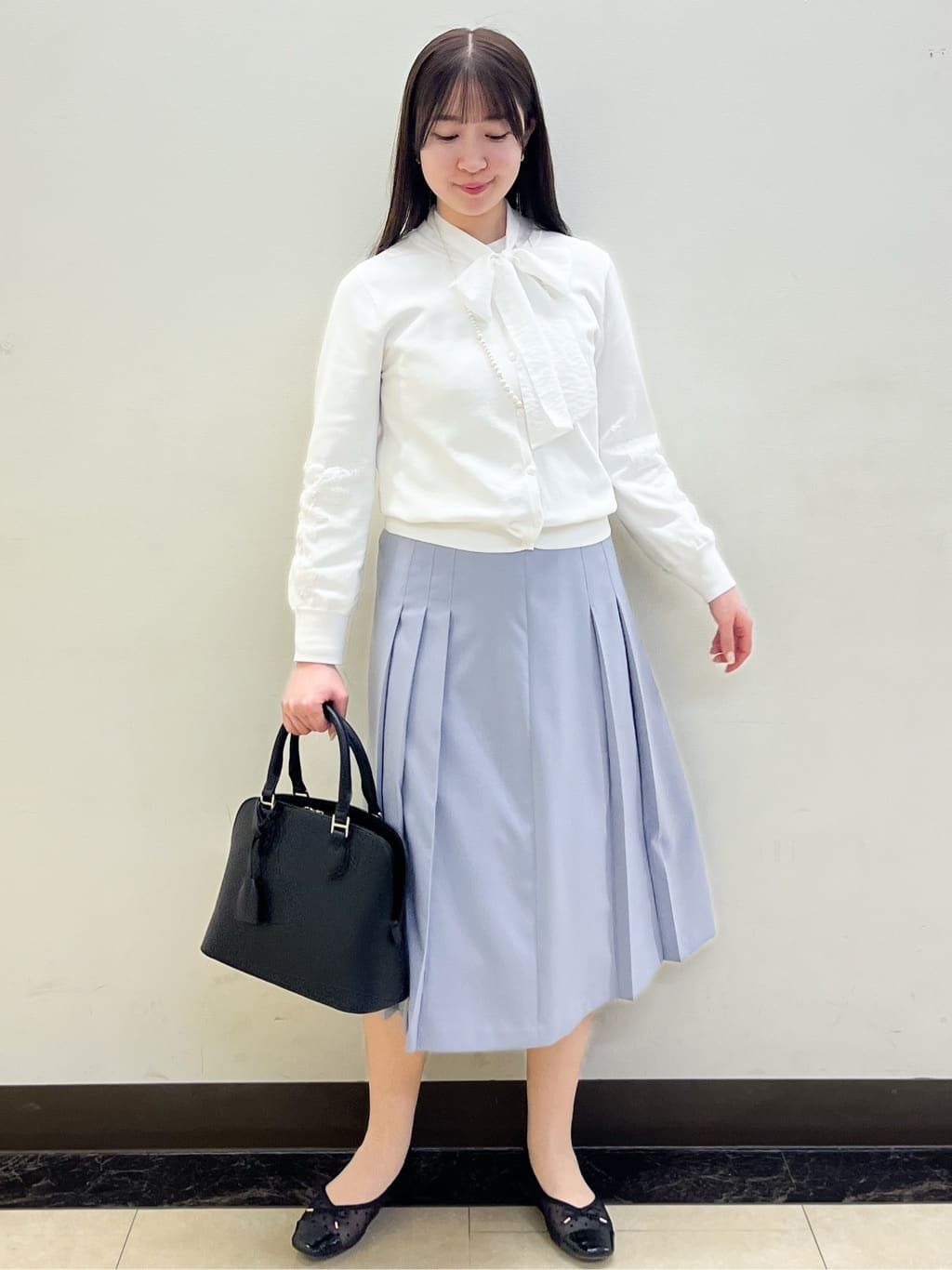 mikikoさんの「Reflect｜レースデザインスリーブカーディガン」を使ったコーディネート
