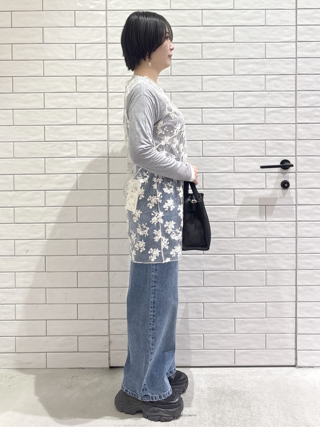 ayumiさんの「OPAQUE.CLIP｜配色レイヤードロングスリーブTシャツ【洗える】」を使ったコーディネート