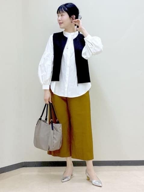  beni_gingerさんの「Reflect｜【軽い羽織に◎】フロントファスナー開きベスト」を使ったコーディネート